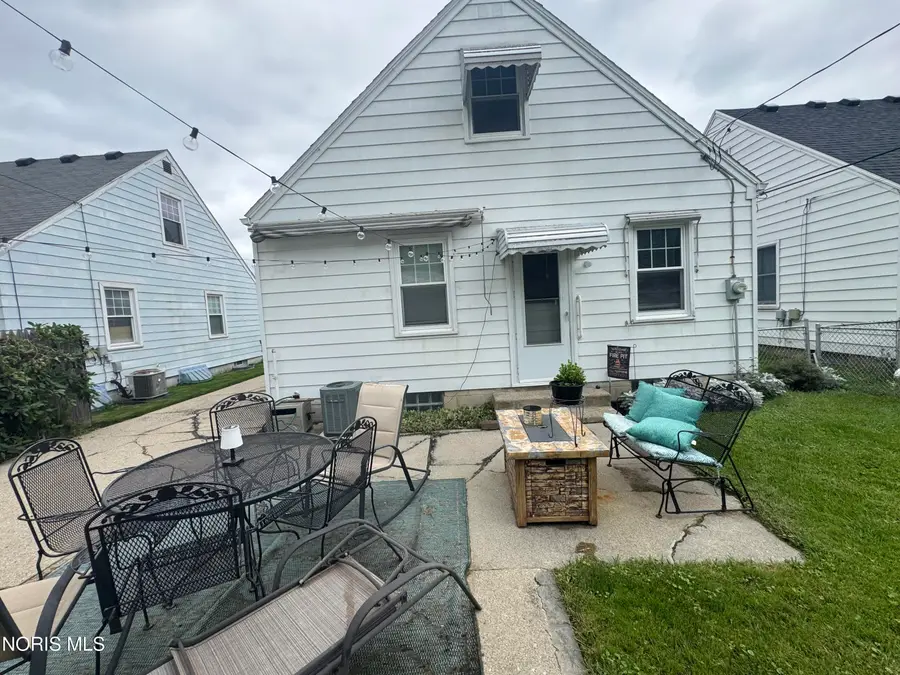 2005 Glencairn Avenue, Toledo, OH 43614 - #2