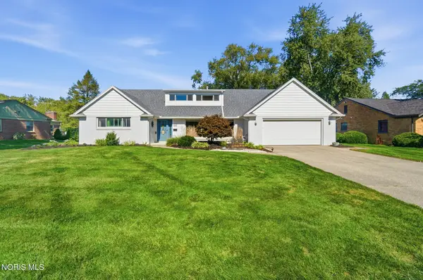 4426 Sheraton Road, Ottawa Hills, OH 43615