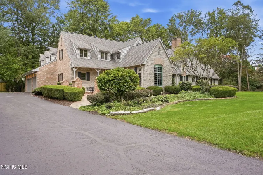 5 Hunters Gate Drive, Findlay, OH 45840 - #3