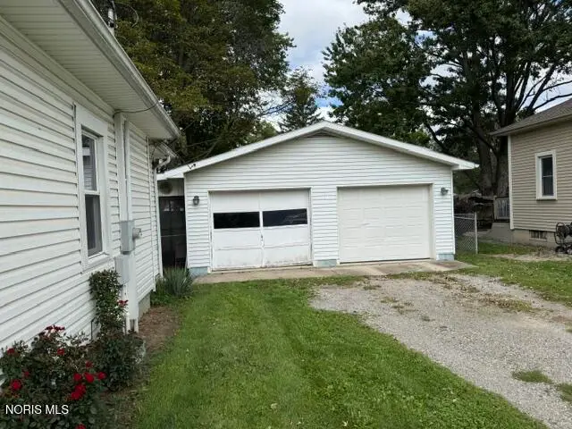 405 E Hamilton Street, Bryan, OH 43506 - #3