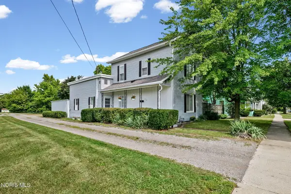 518 Lawn Avenue, Findlay, OH 45840