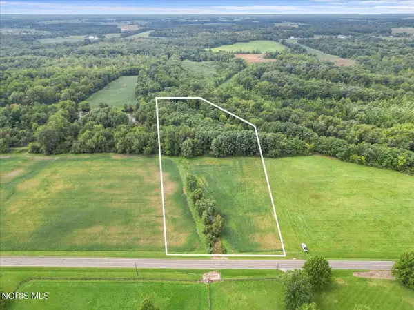 Evansport Road, Defiance, OH 43512