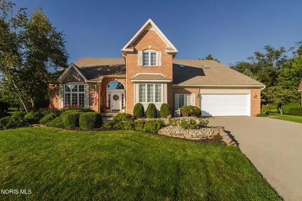 2145 S Lake Court, Findlay, OH 45840