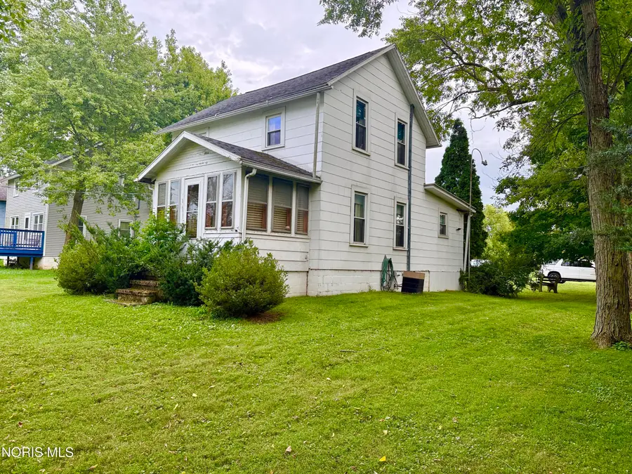 517 Victoria Place, Woodville, OH 43469 - #3