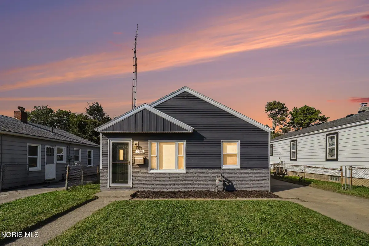 209 Willamont Road, Toledo, OH 43612 - #1