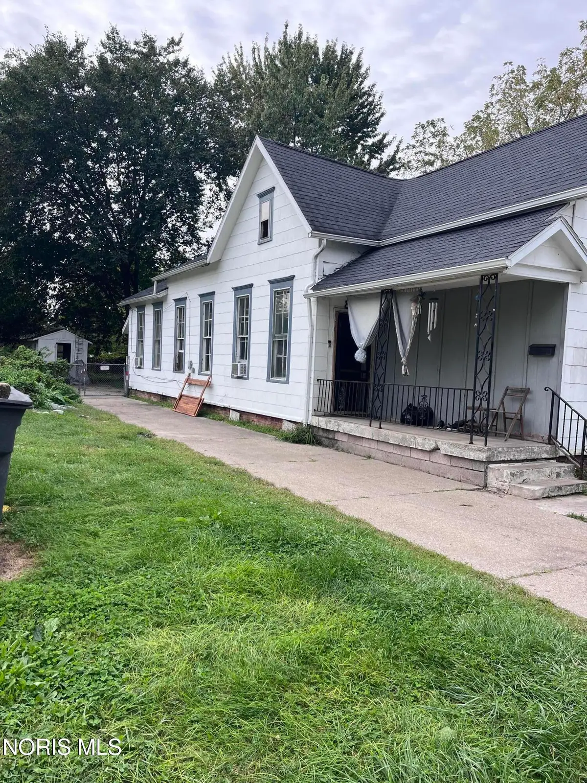 883 Colburn Street, Toledo, OH 43609 - #1