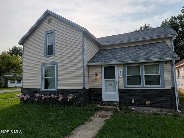 242 S Keyser Avenue, Deshler, OH 43516
