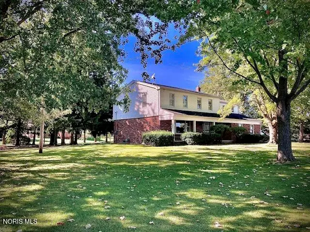 5449 Mitchaw Road, Sylvania, OH 43560 - #1