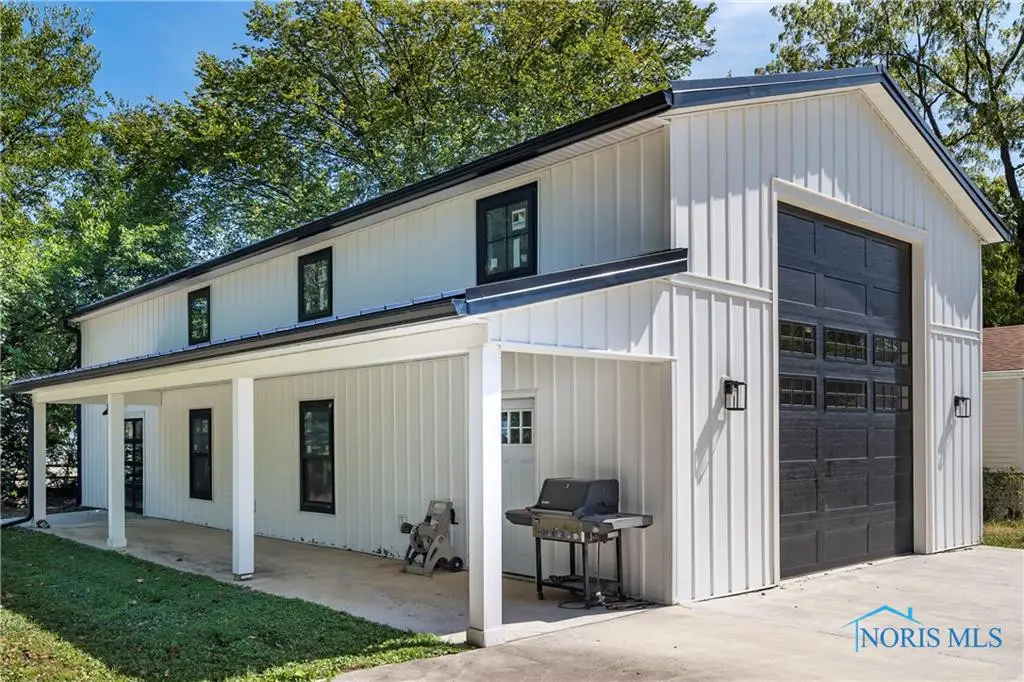 933 Mulberry Street, Perrysburg, OH 43551 - #1