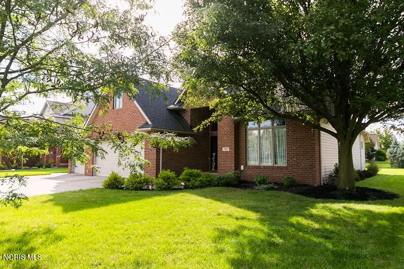 15871 Forest Lake Drive, Findlay, OH 45840 - #1