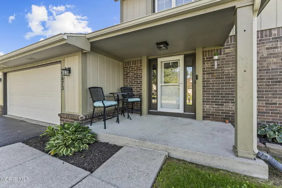 9673 Millcroft Road, Perrysburg, OH 43551 - #3