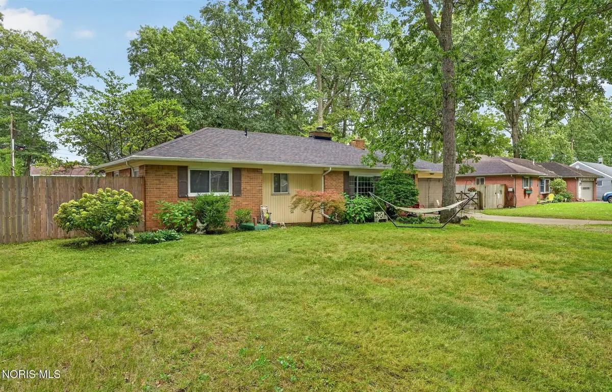 5154 Fairgreen Drive, Toledo, OH 43613 - #1