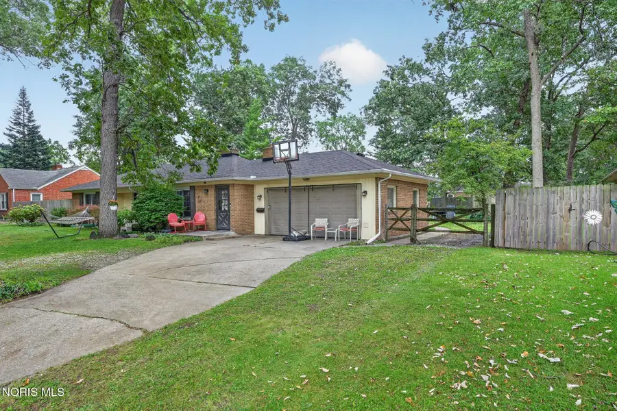 5154 Fairgreen Drive, Toledo, OH 43613 - #3