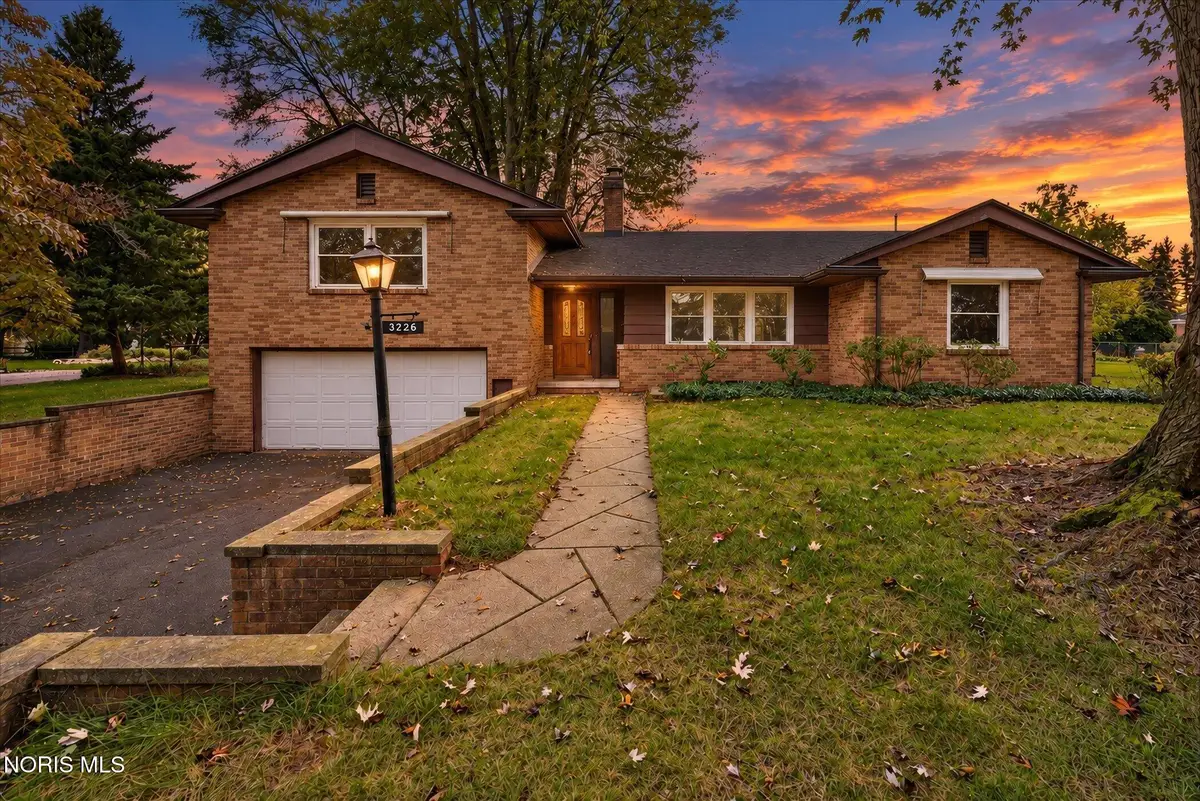 3226 Hargo Road, Toledo, OH 43606 - #1