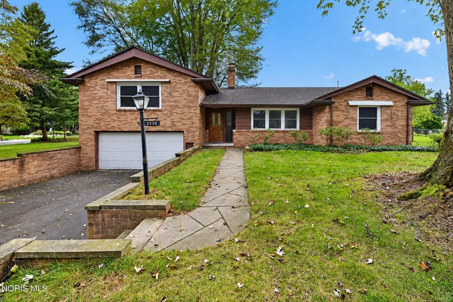 3226 Hargo Road, Toledo, OH 43606 - #2