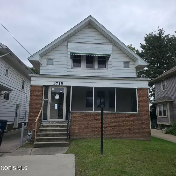 3715 Hazelhurst Avenue, Toledo, OH 43612