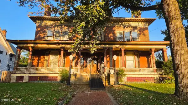 2256 Collingwood Boulevard, Toledo, OH 43620