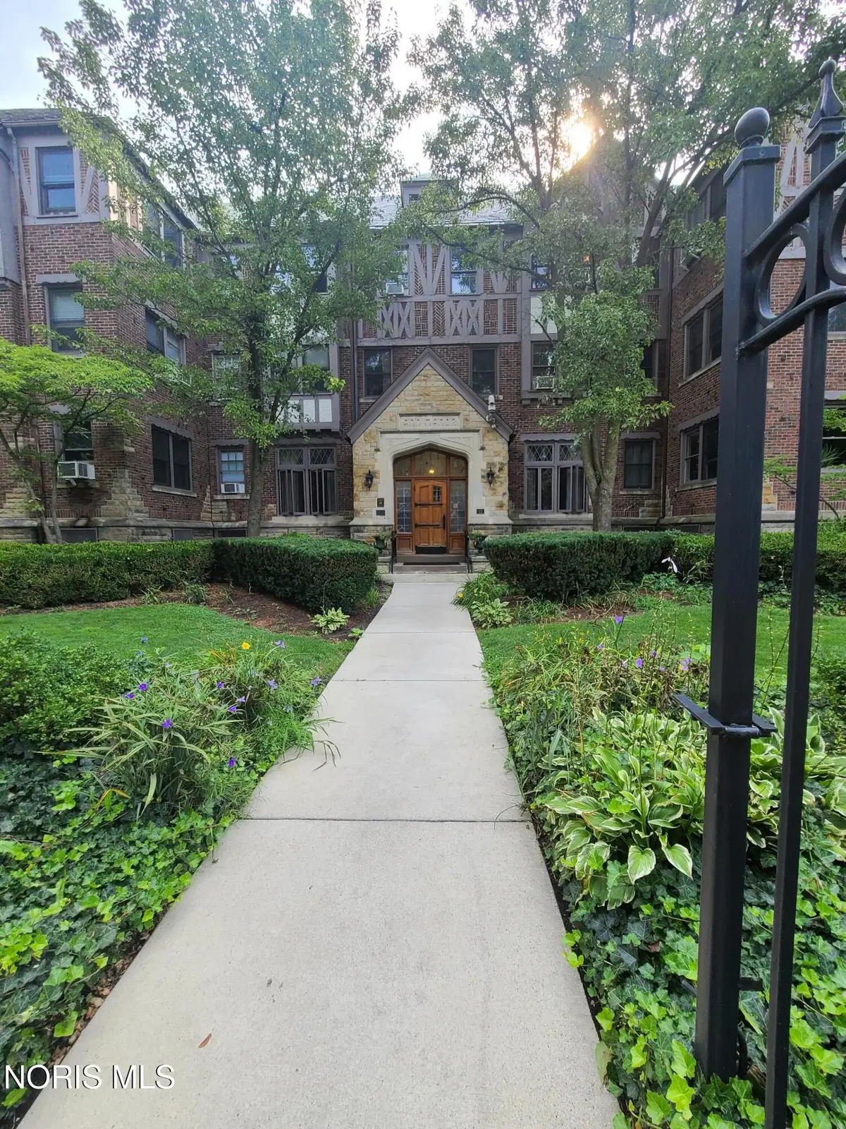 2200 Scottwood Avenue #Unit 216, Toledo, OH 43620 - #1