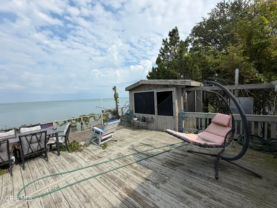 12727 Lagoon Drive, Curtice, OH 43412 - #2