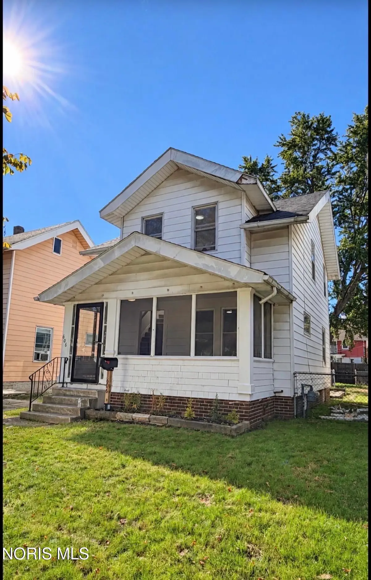 606 Colima Drive, Toledo, OH 43609 - #1