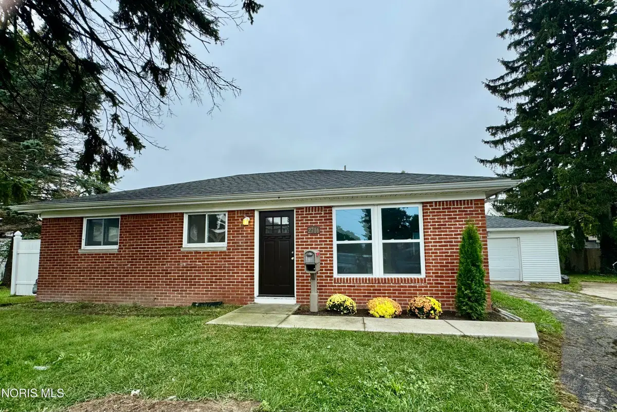 2716 112th Street, Toledo, OH 43611 - #1