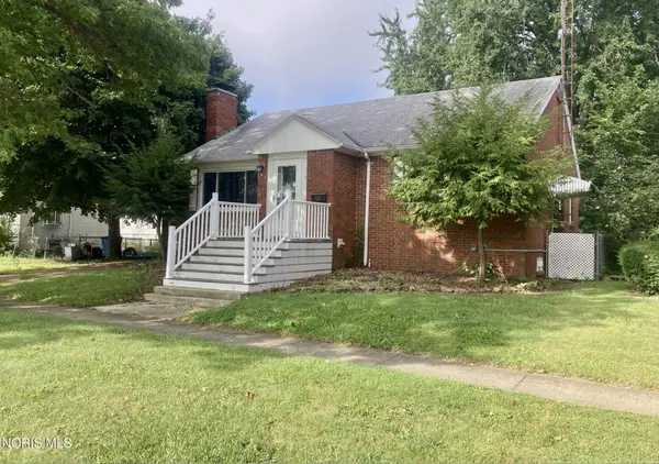 428 Laurel Avenue, Port Clinton, OH 43452