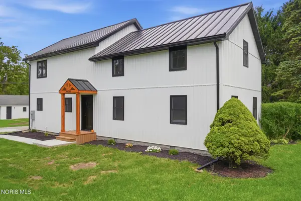 24410 W Second Street, Grand Rapids, OH 43522
