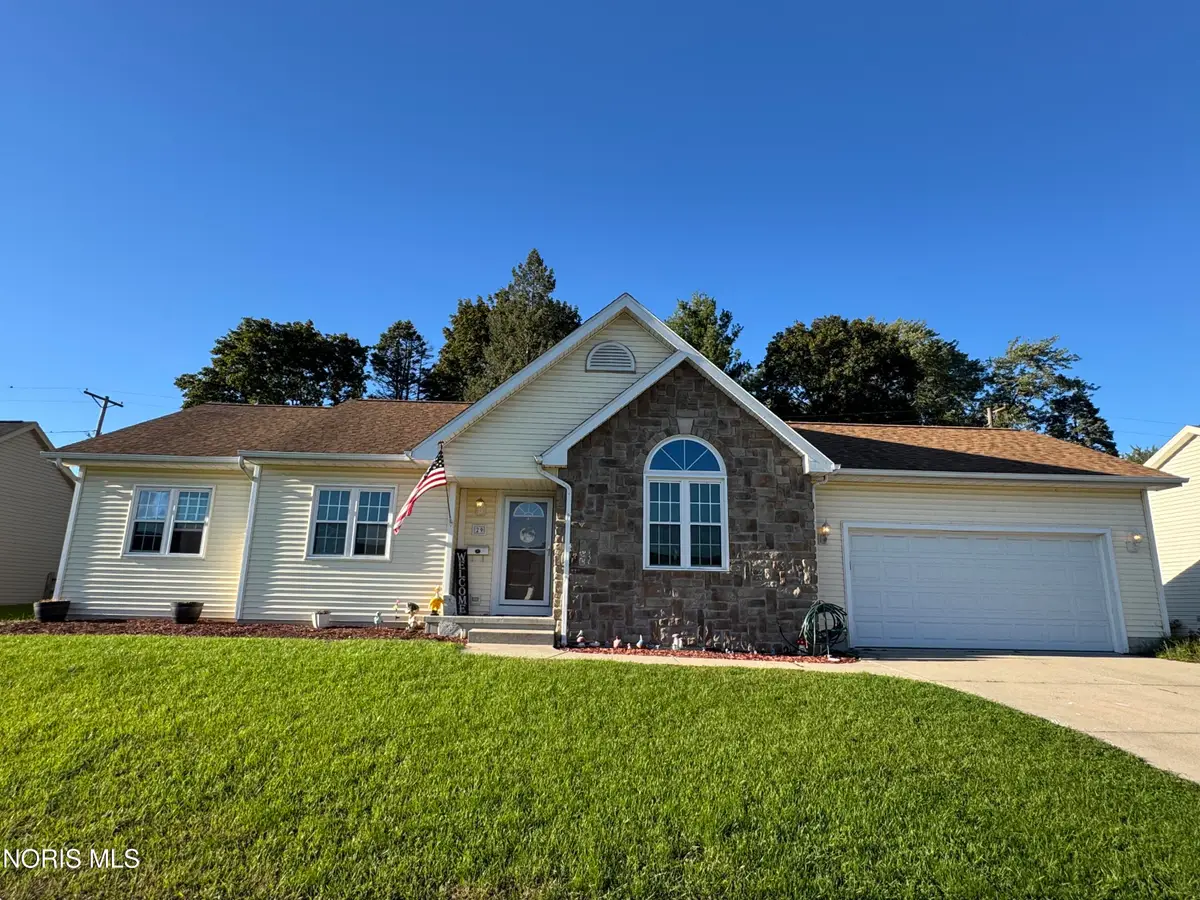 29 Hawthorne Drive, Delta, OH 43515 - #1