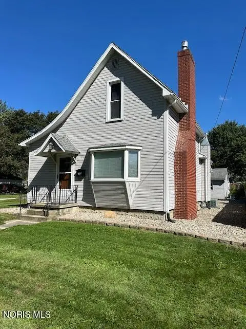 317 S Madison Street, Delta, OH 43515 - #2