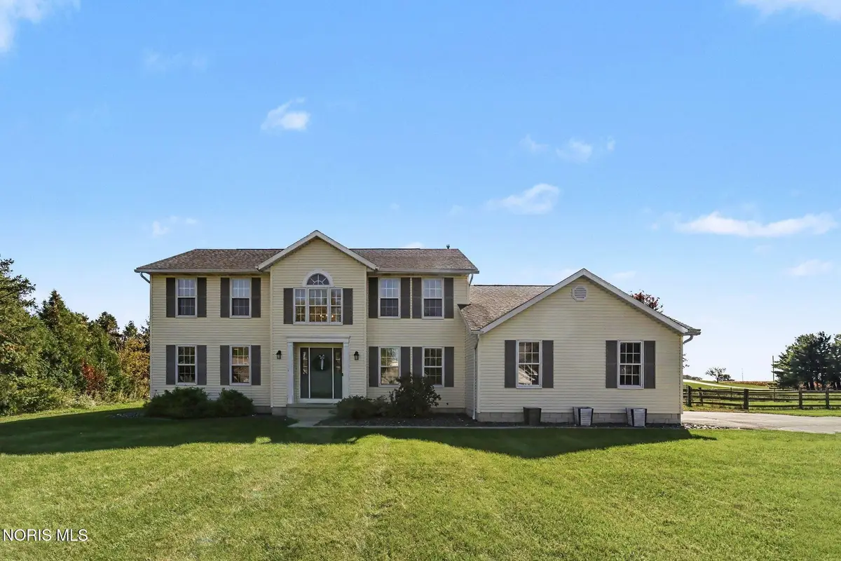 14425 Nantucket Drive, Bowling Green, OH 43402 - #1
