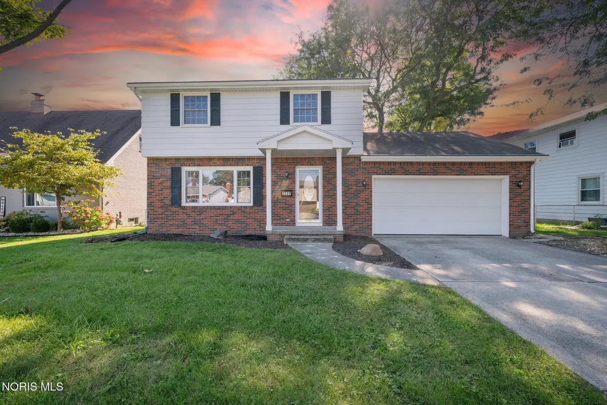 3322 Cromwell Drive, Oregon, OH 43616 - #1