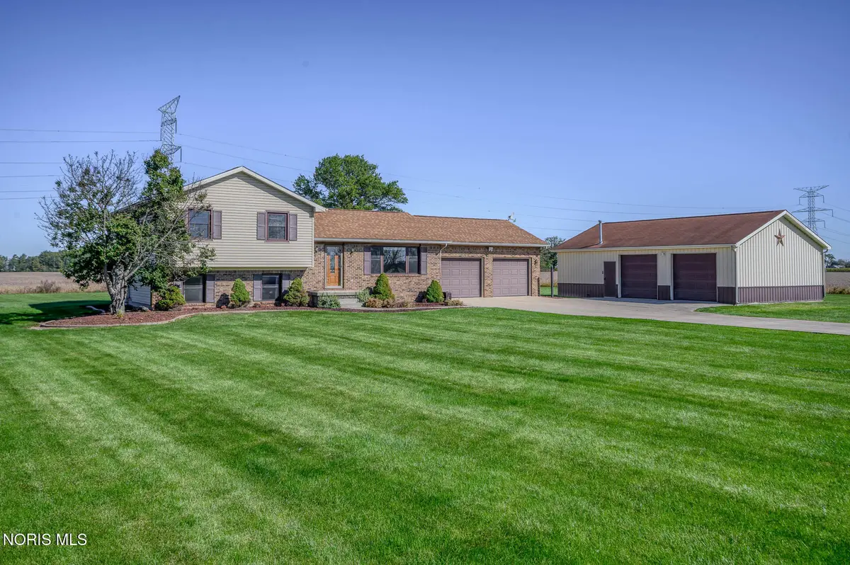 13266 King Road, Bowling Green, OH 43402 - #1