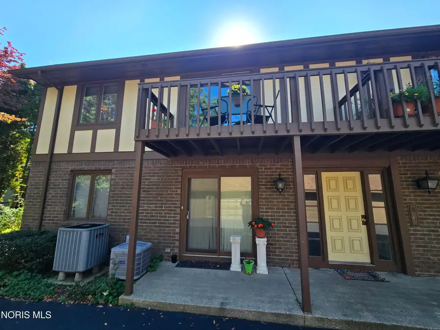 6530 Kingsbridge Drive #Apt C2, Sylvania, OH 43560 - #3