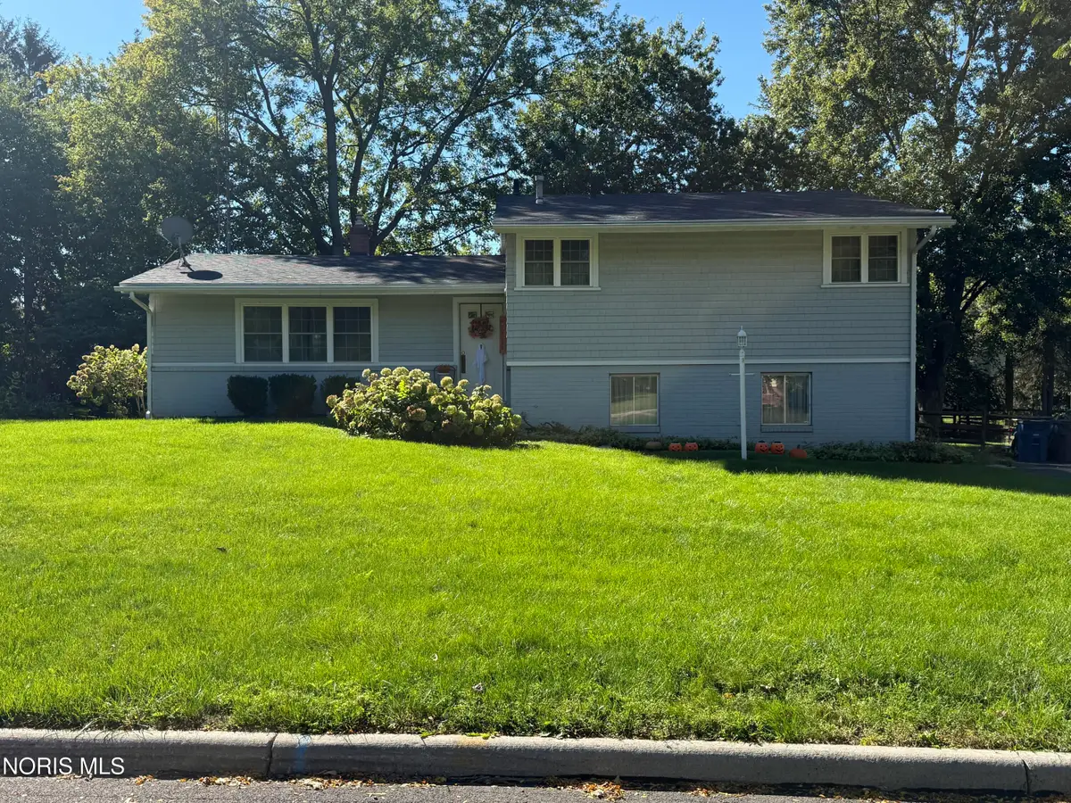 120 Cranden Drive, Perrysburg, OH 43551 - #1