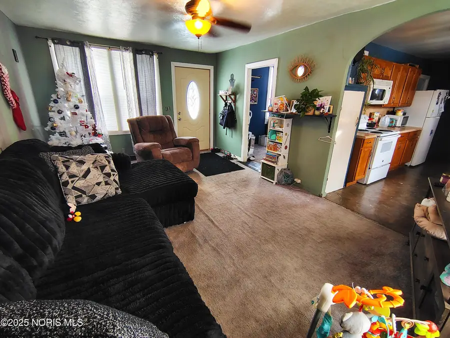 207 Superior Street, Oakwood, OH 45873 - #3