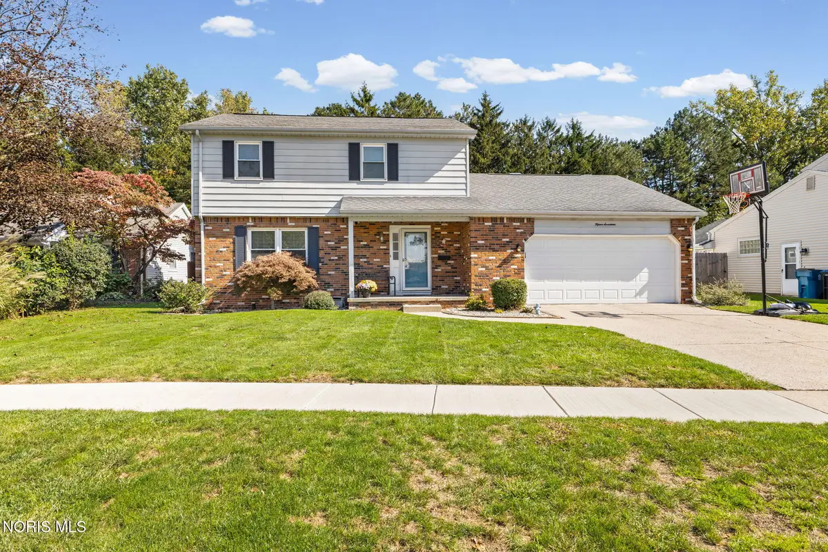 1517 Forester Drive, Oregon, OH 43616 - #1
