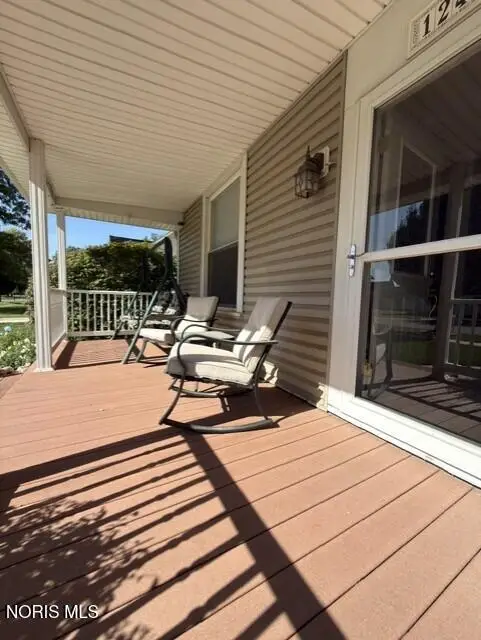 124 W Maple Street, Deshler, OH 43516 - #3