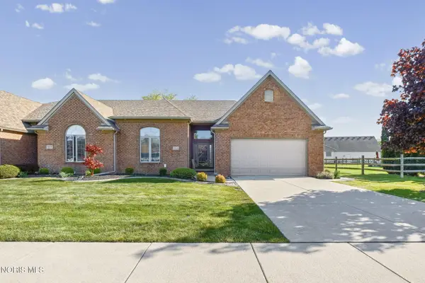 14806 Lake Winds Drive, Perrysburg, OH 43551