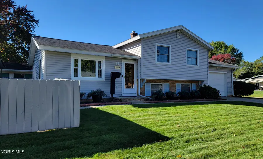 5054 Oakridge Drive, Toledo, OH 43623 - #2
