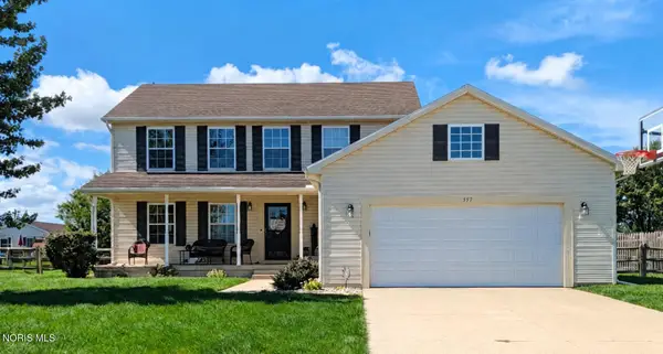 557 Sky Way Drive, Oregon, OH 43616