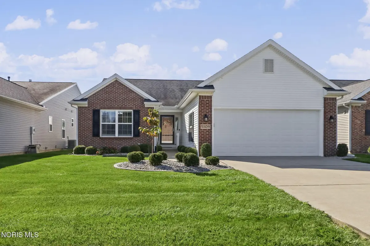 5109 Starboard Drive, Maumee, OH 43537 - #1