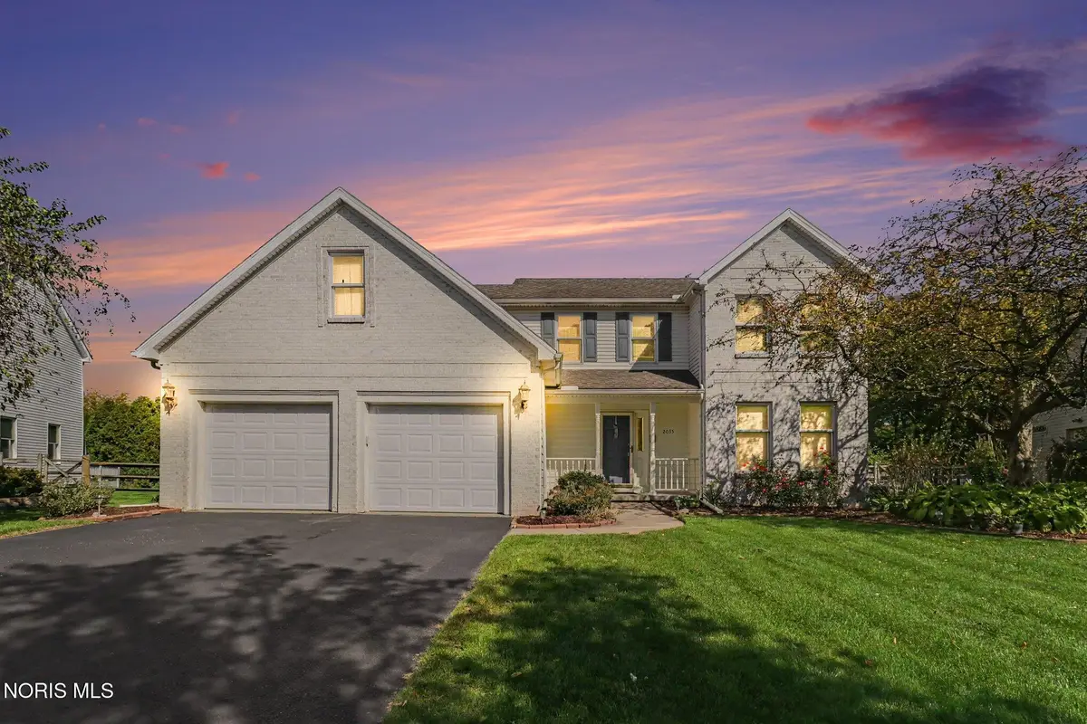 2035 Mcintosh Drive, Holland, OH 43528 - #1