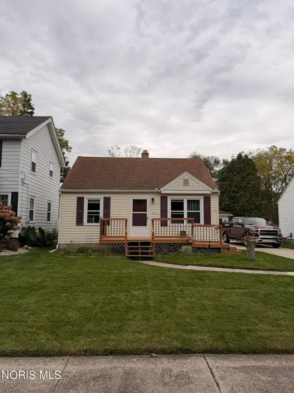 2525 Southwood Road, Toledo, OH 43614
