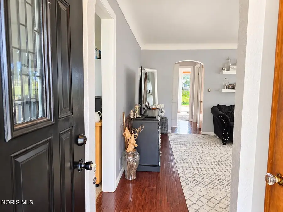 2711 Claredale Road, Toledo, OH 43613 - #3