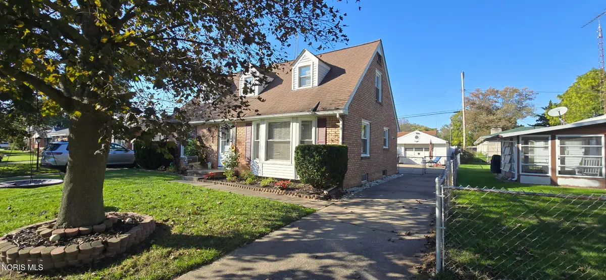 2310 Ann Drive, Toledo, OH 43613 - #1