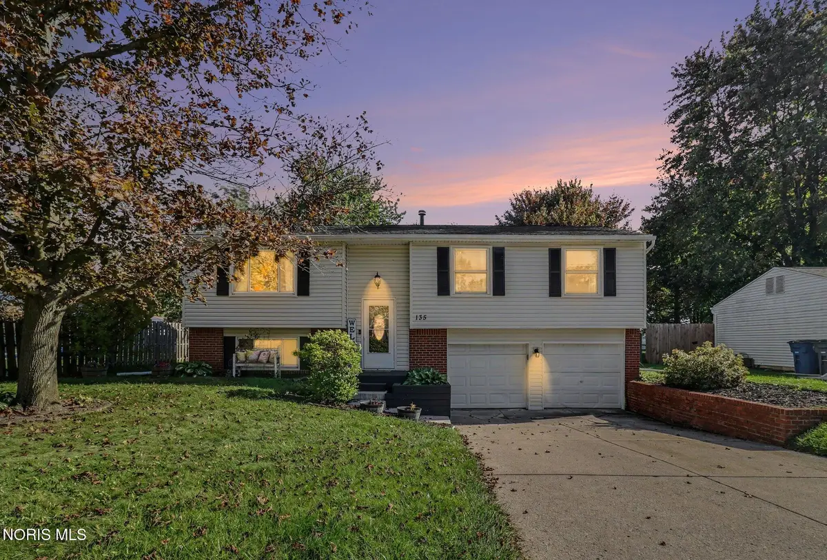 135 Southwood Drive, Perrysburg, OH 43551 - #1