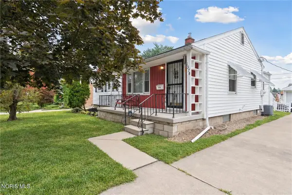 1378 June Drive, Maumee, OH 43537