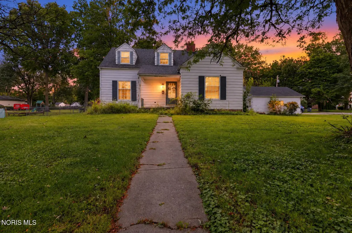 931 Eton Road, Toledo, OH 43615 - #1