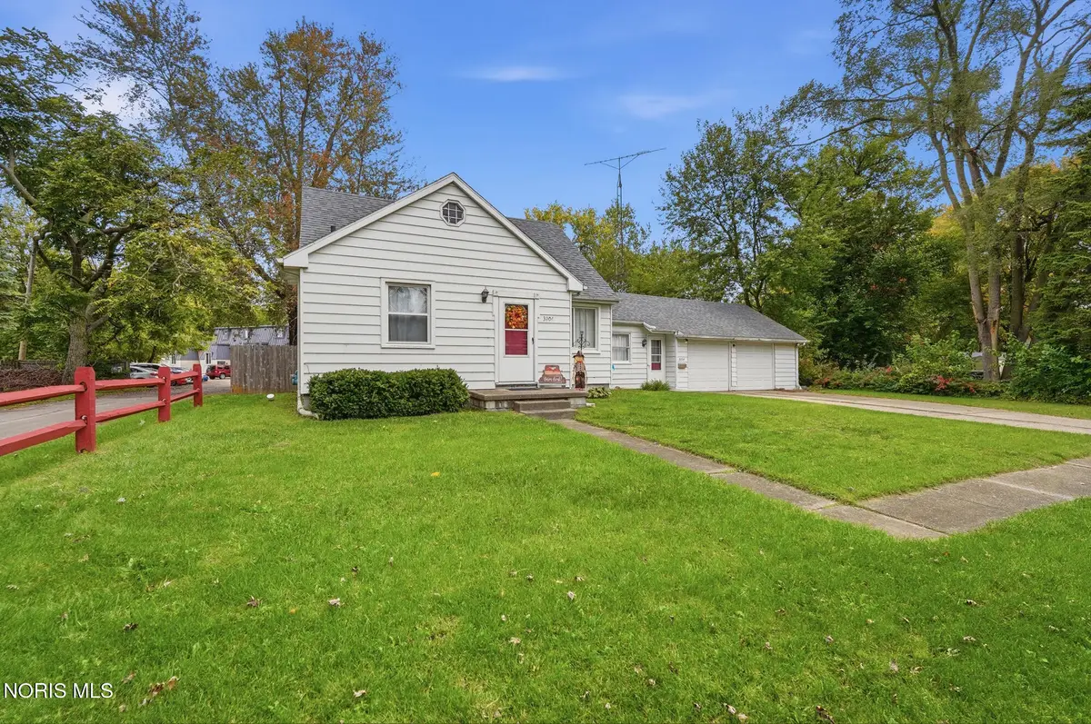 3204 Cherokee Road, Toledo, OH 43613 - #1