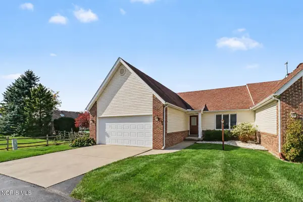 4264 Townhouse Drive, Oregon, OH 43616